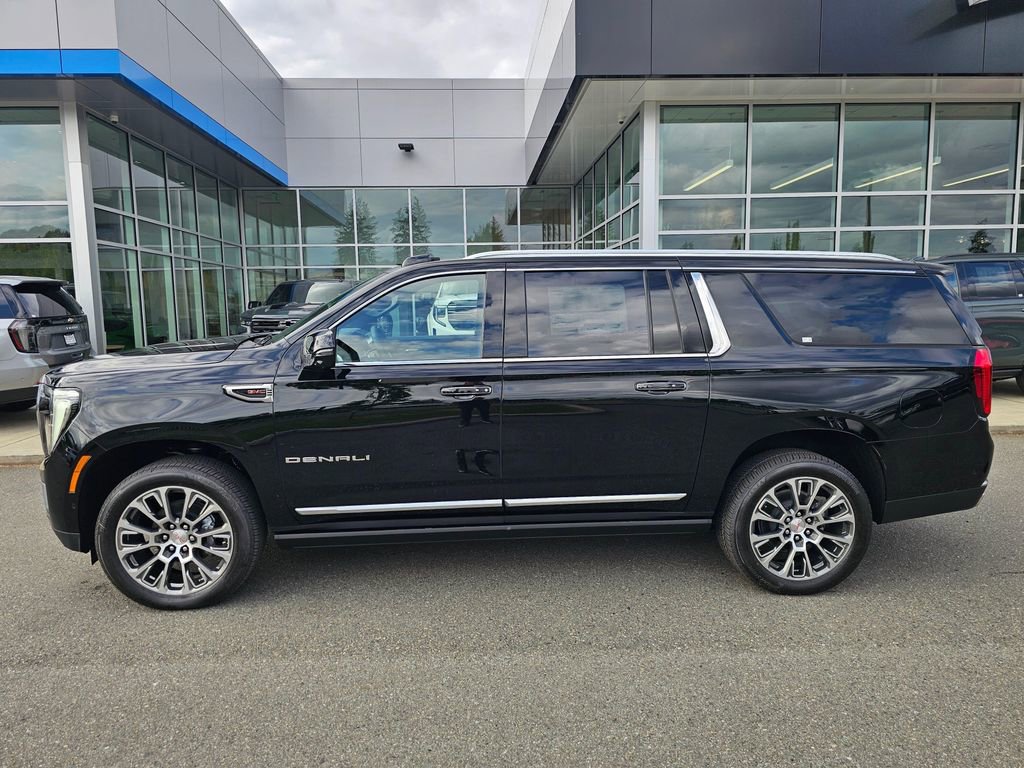 New 2026 GMC Yukon XL Denali w/ Denali Reserve Package AWD/4WD image 2