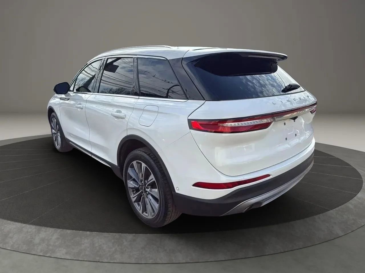 Used 2020 Lincoln Corsair Reserve w/ Equipment Group 201A AWD/4WD image 7