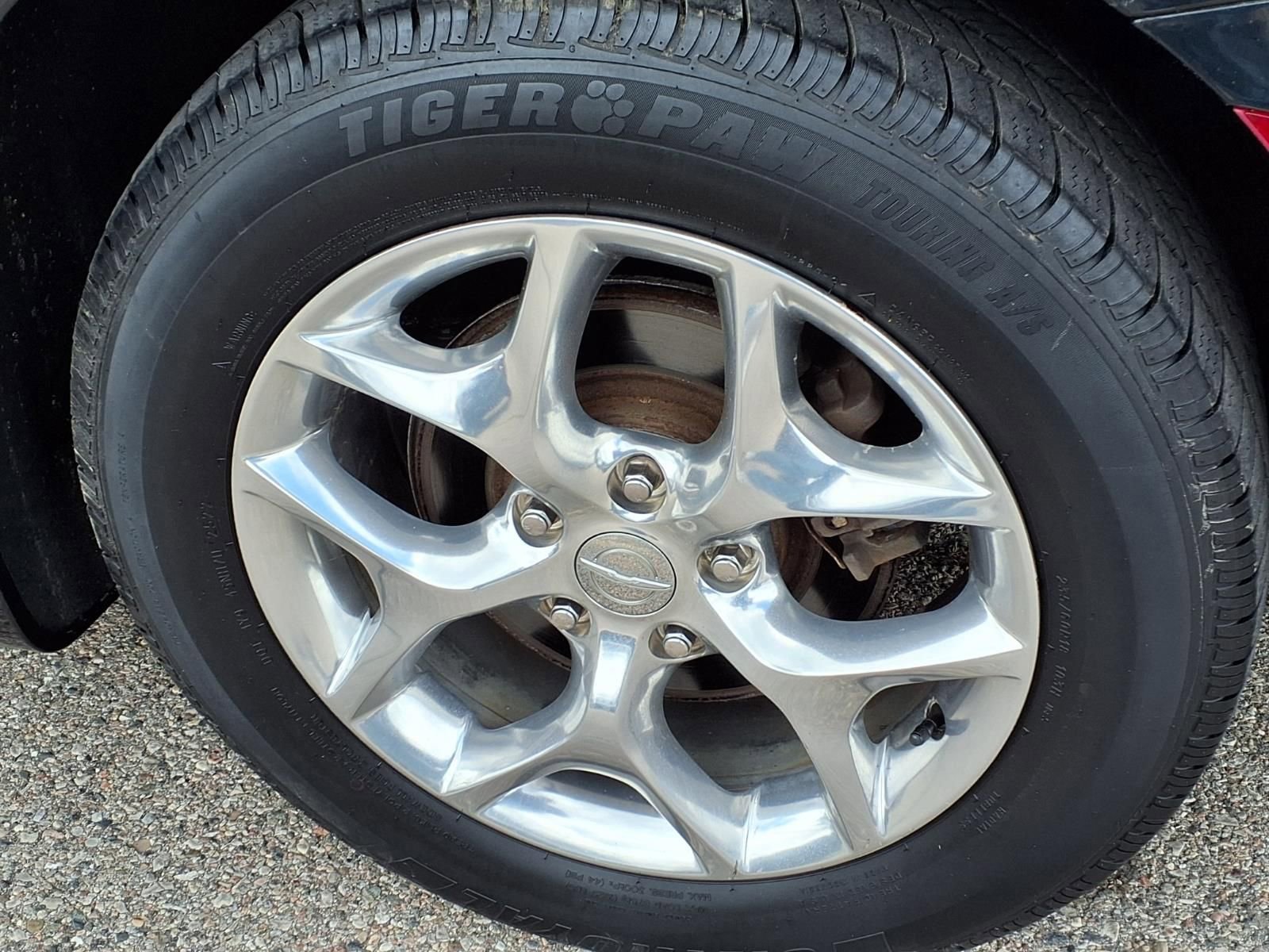 Used 2019 Chrysler Pacifica Limited FWD image 8