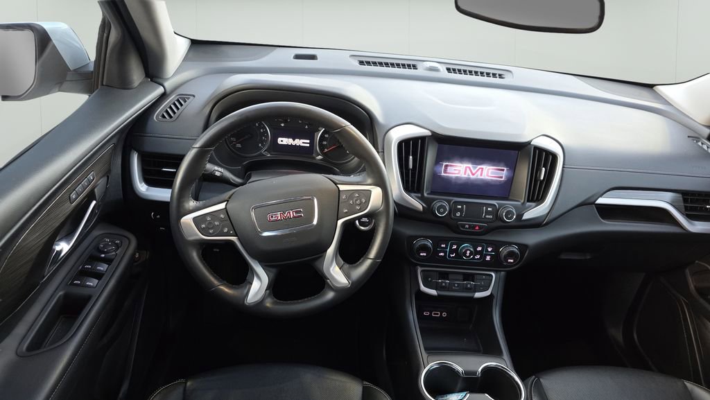 Used 2022 GMC Terrain SLT image 11