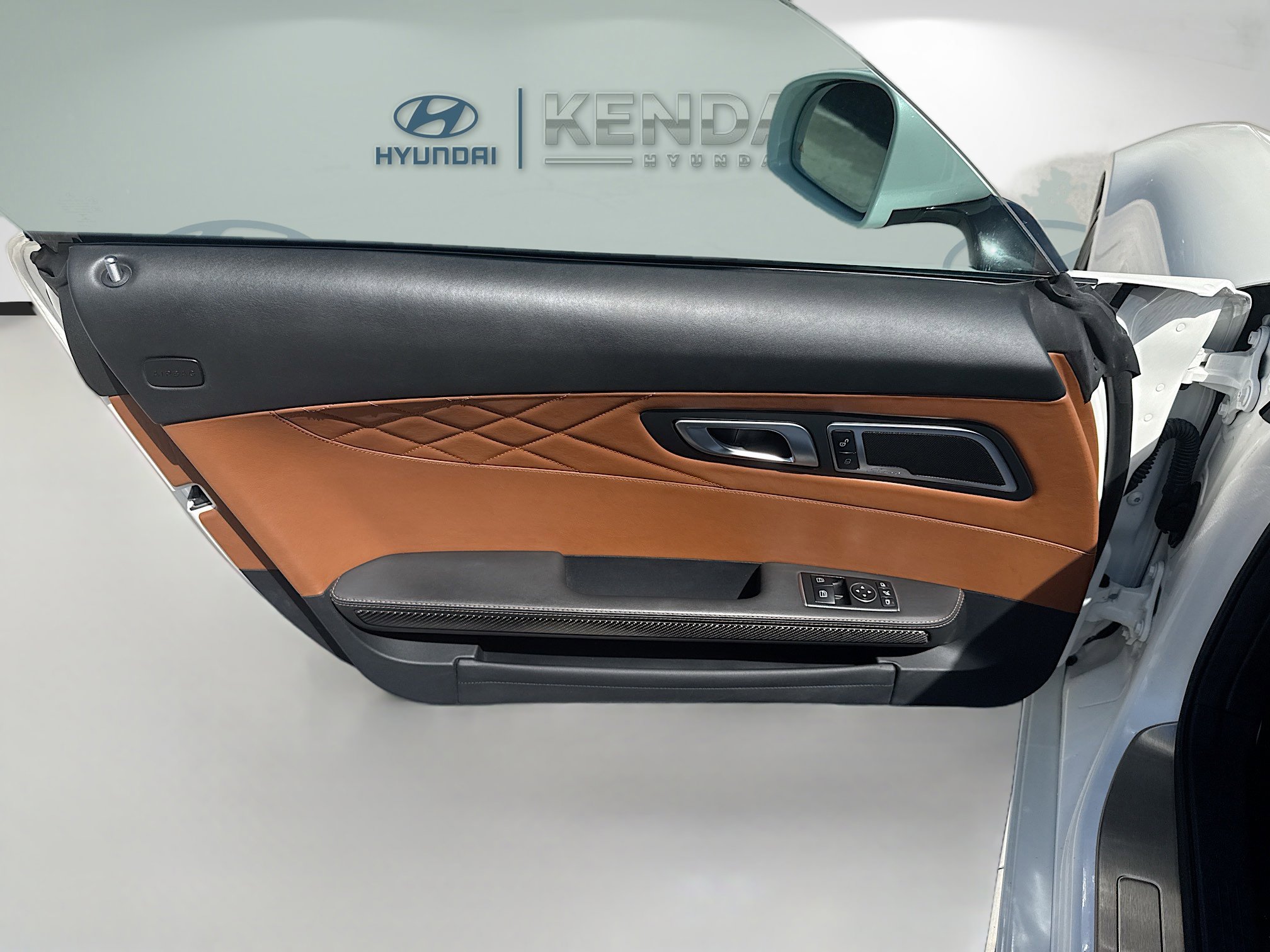Used 2018 Mercedes-Benz AMG GT C image 17
