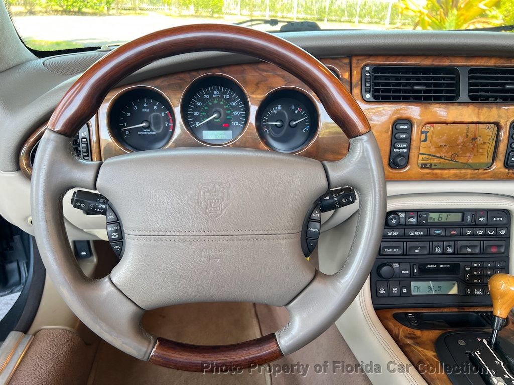 Used 2001 Jaguar XKR Convertible RWD image 53