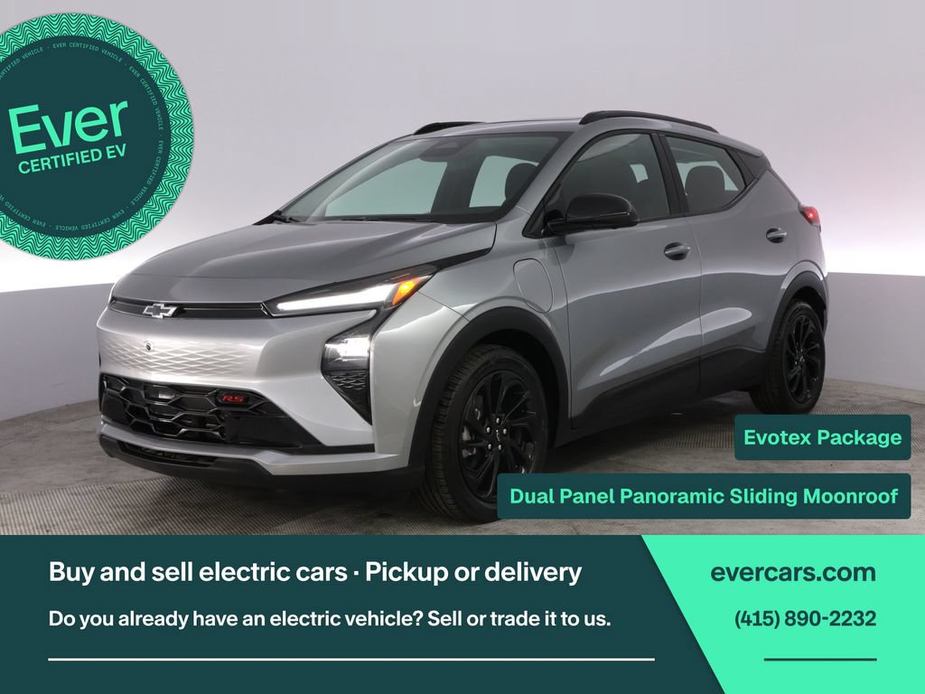 Used 2027 Chevrolet Bolt RS w/ Technology Package FWD image 1