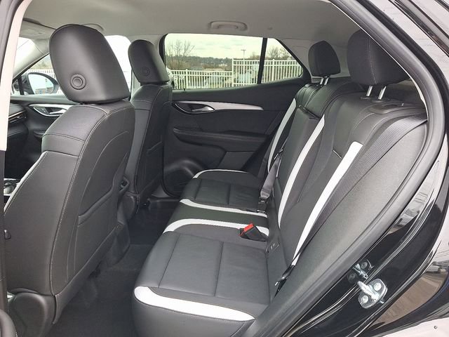 Used 2025 Buick Envision Sport Touring image 11