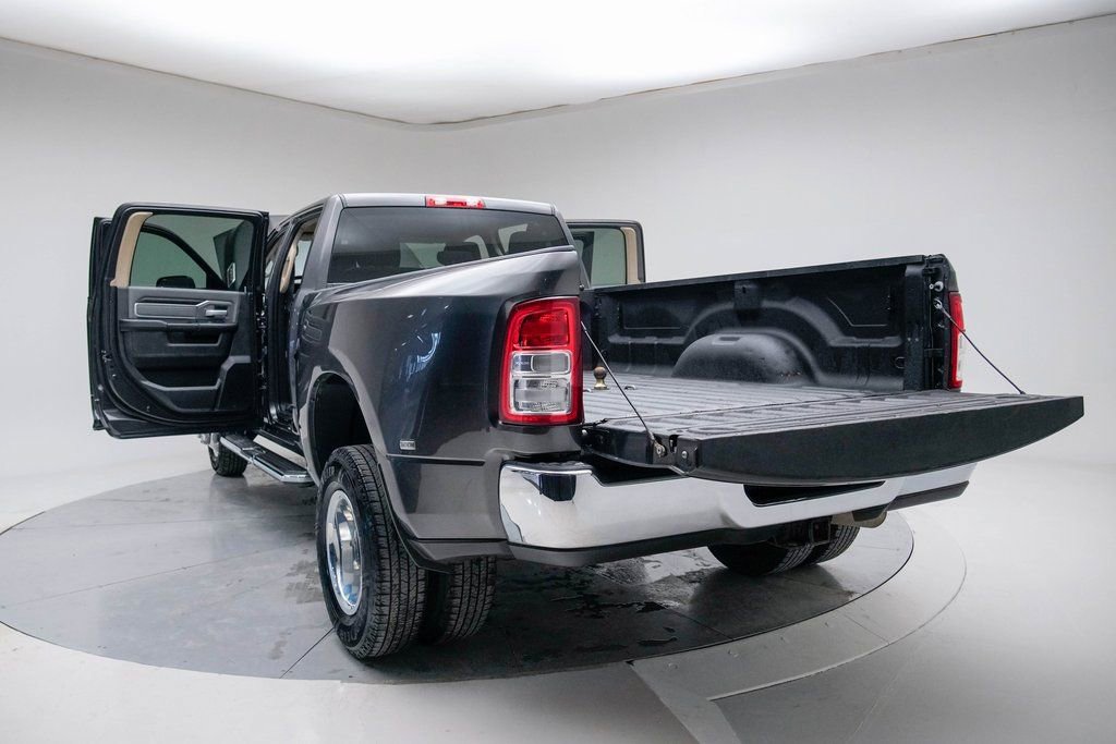 Used 2020 RAM 3500 Big Horn w/ Level 1 Equipment Group image 19