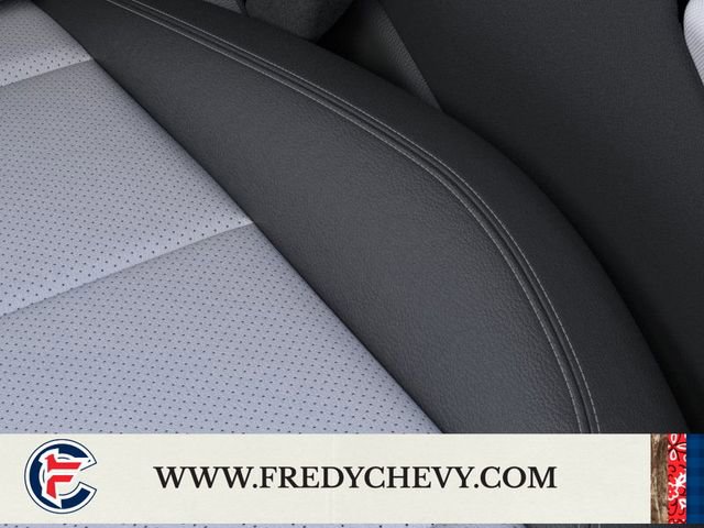 New 2025 Chevrolet Equinox EV LT image 21