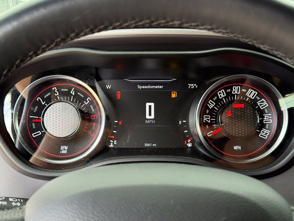 Used 2022 Dodge Challenger R/T w/ Performance Handling Group RWD image 18