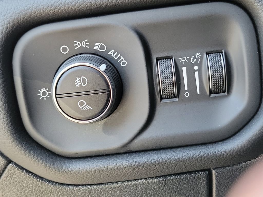 Used 2026 RAM 1500 RHO image 23