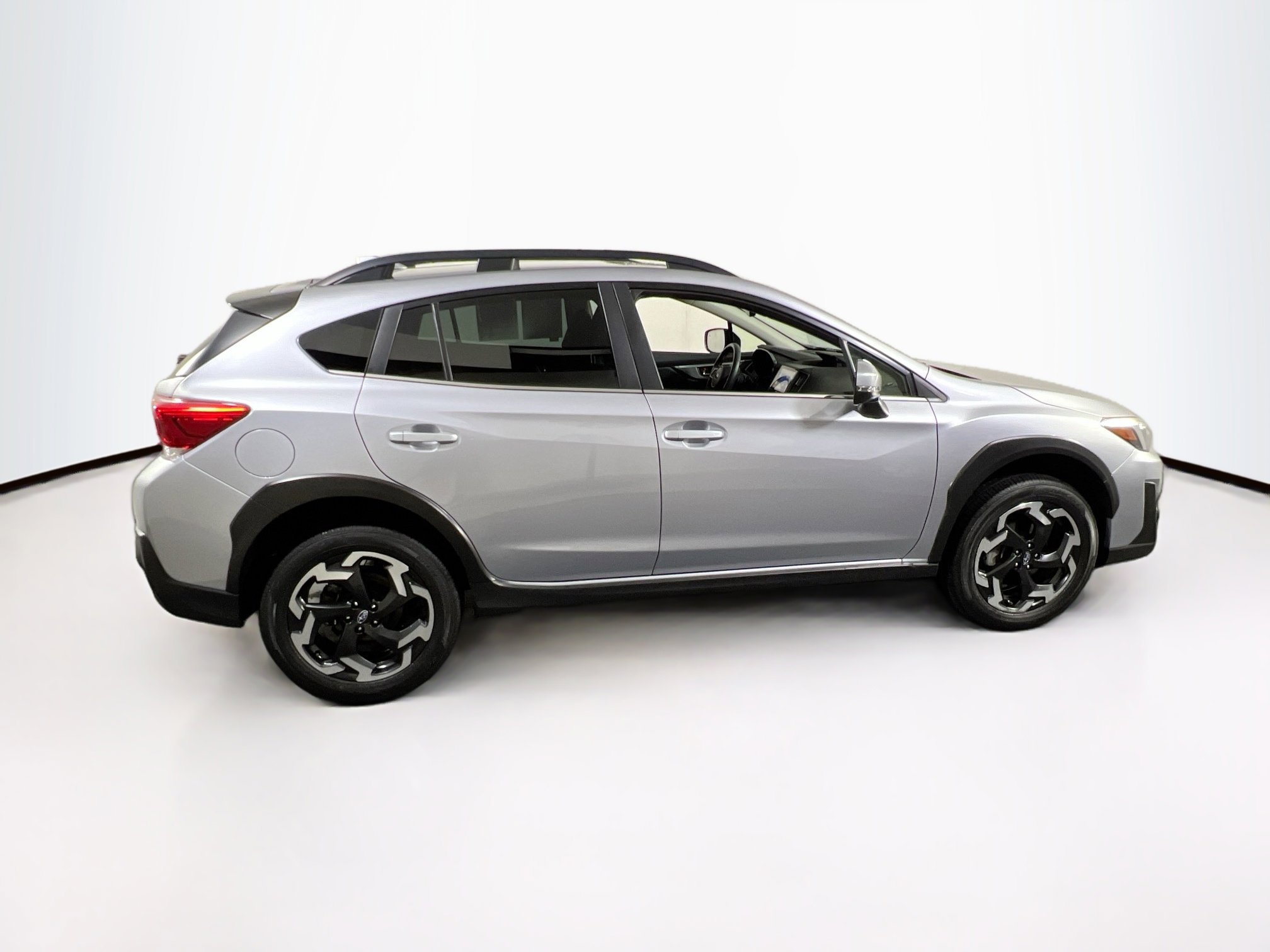 Used 2023 Subaru Crosstrek 2.5i Limited w/ Moonroof Package AWD/4WD image 4
