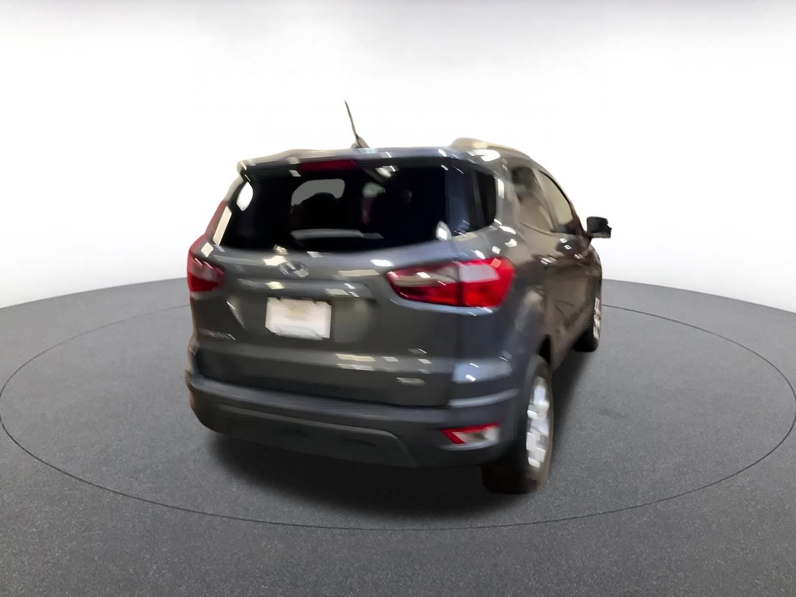 Used 2020 Ford EcoSport SE w/ SE Convenience Package image 14