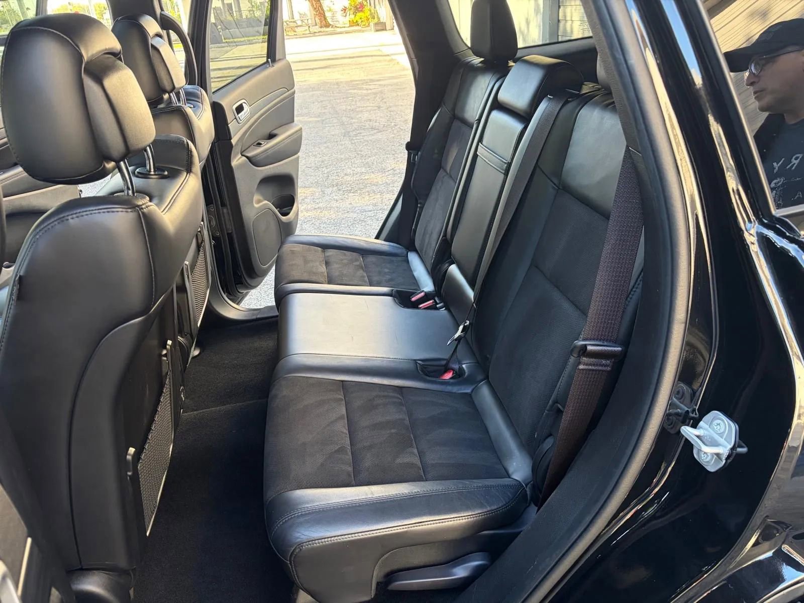 Used 2021 Jeep Grand Cherokee Laredo X image 35