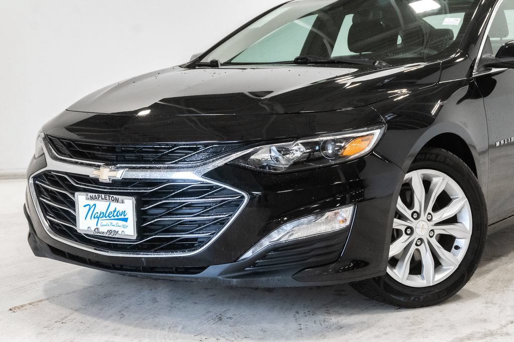 Used 2024 Chevrolet Malibu LT FWD image 2