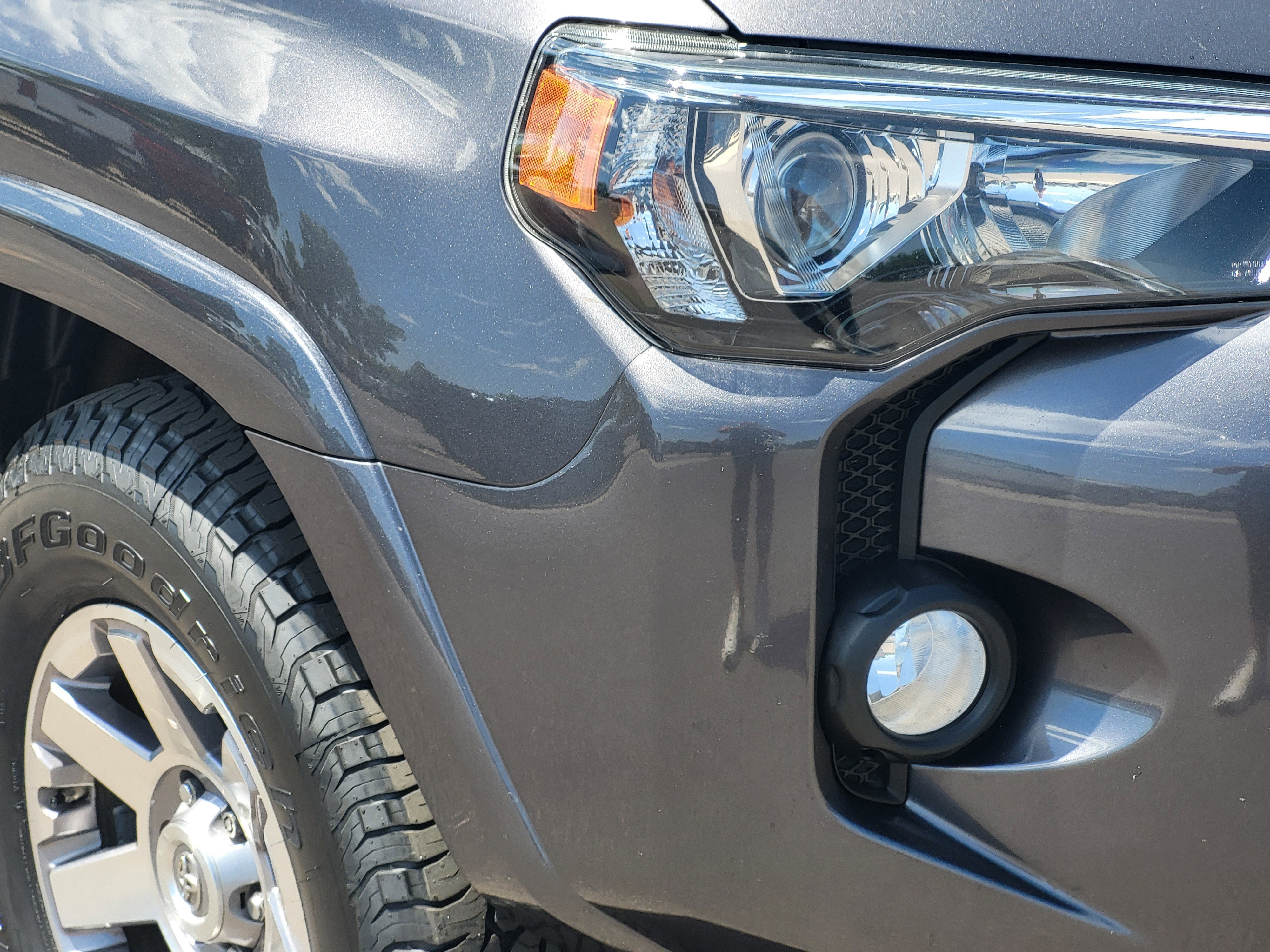 Used 2016 Toyota 4Runner Trail Premium w/ Convenience Package AWD/4WD image 5