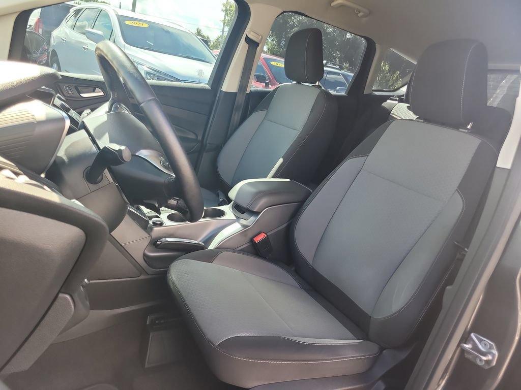 Certified 2018 Ford C-MAX SE FWD image 17
