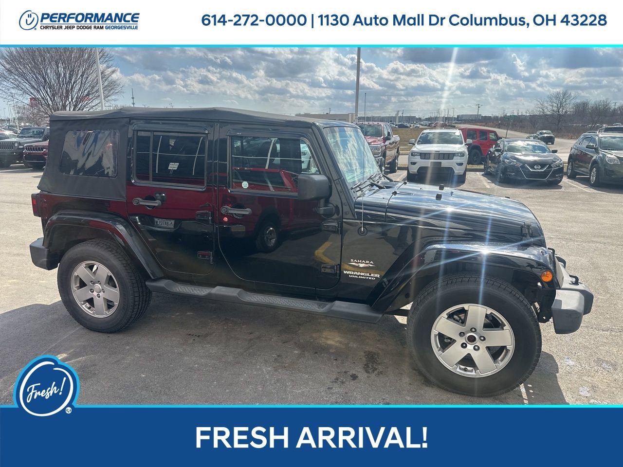 Used 2011 Jeep Wrangler Unlimited Sahara image 3