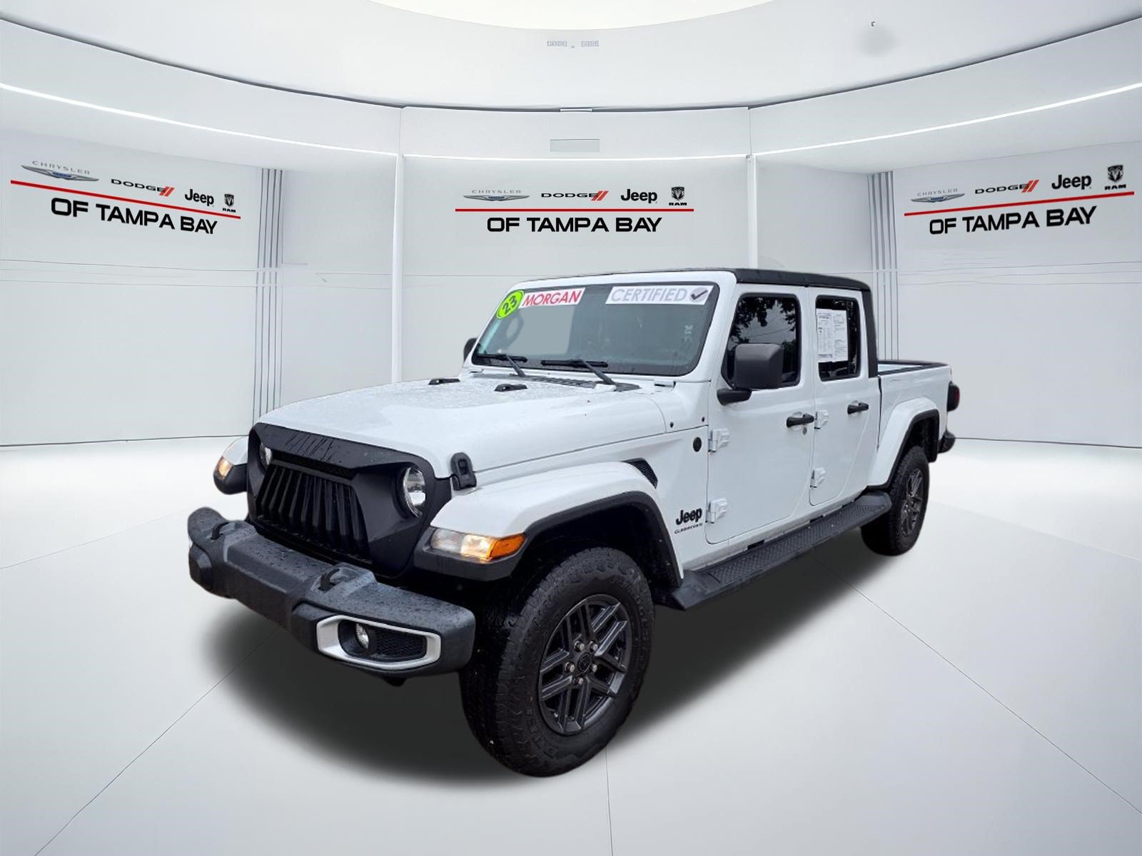 Used 2023 Jeep Gladiator Sport AWD/4WD image 2