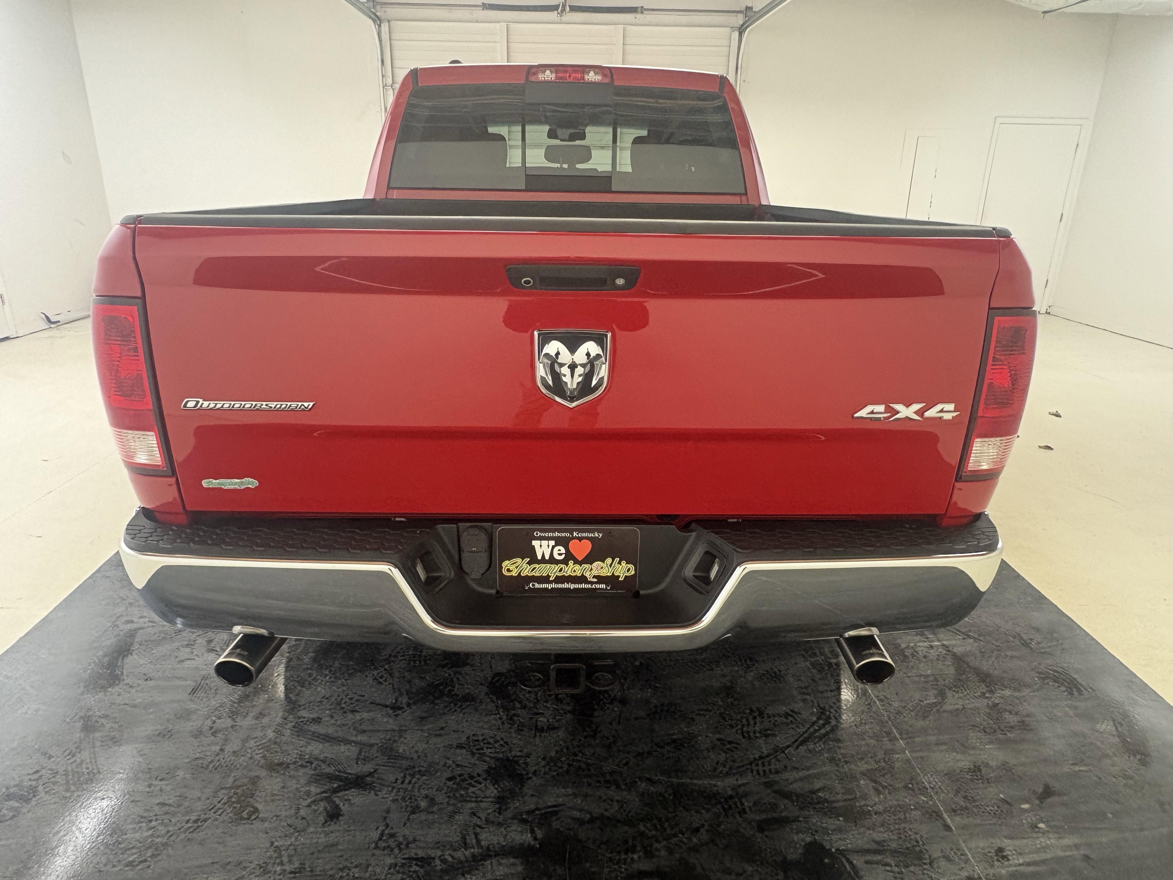 Used 2017 RAM 1500 Outdoorsman image 15