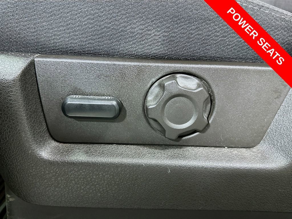 Used 2013 Ford F150 FX4 w/ Mid Equipment Group AWD/4WD image 29