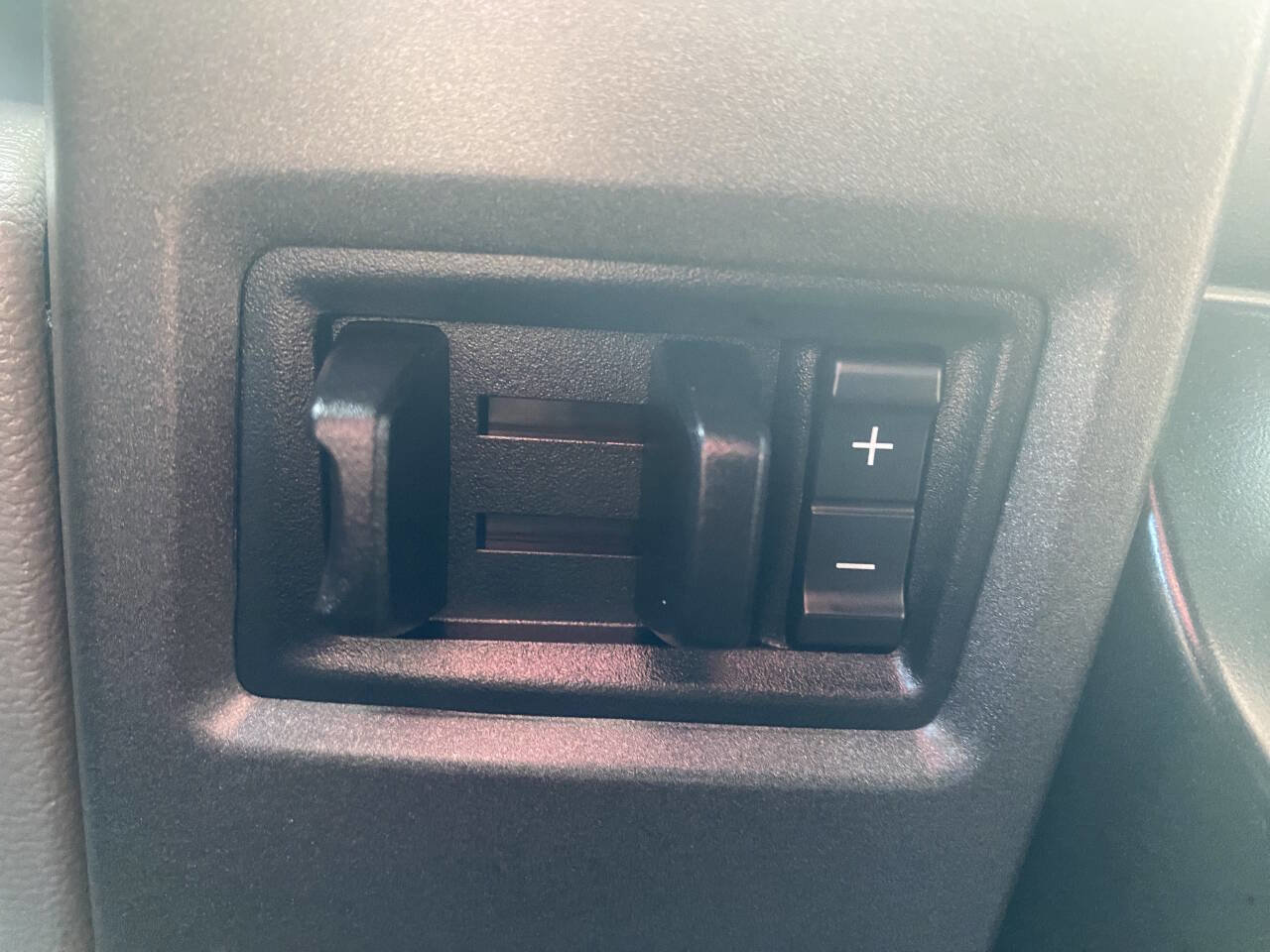 Used 2022 Ford F250 XL w/ Power Equipment Group image 36