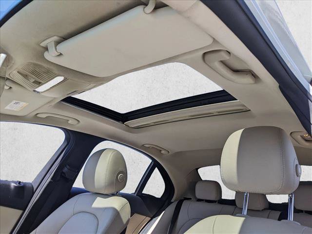 Used 2019 Mercedes-Benz C 300 Sedan image 16