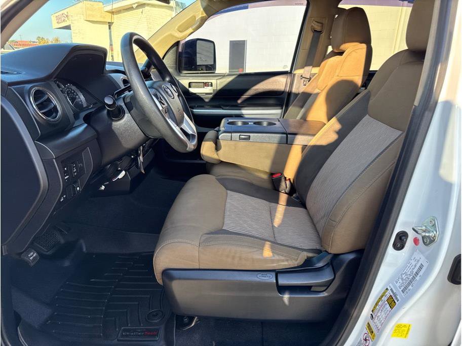 Used 2015 Toyota Tundra SR5 AWD/4WD image 11