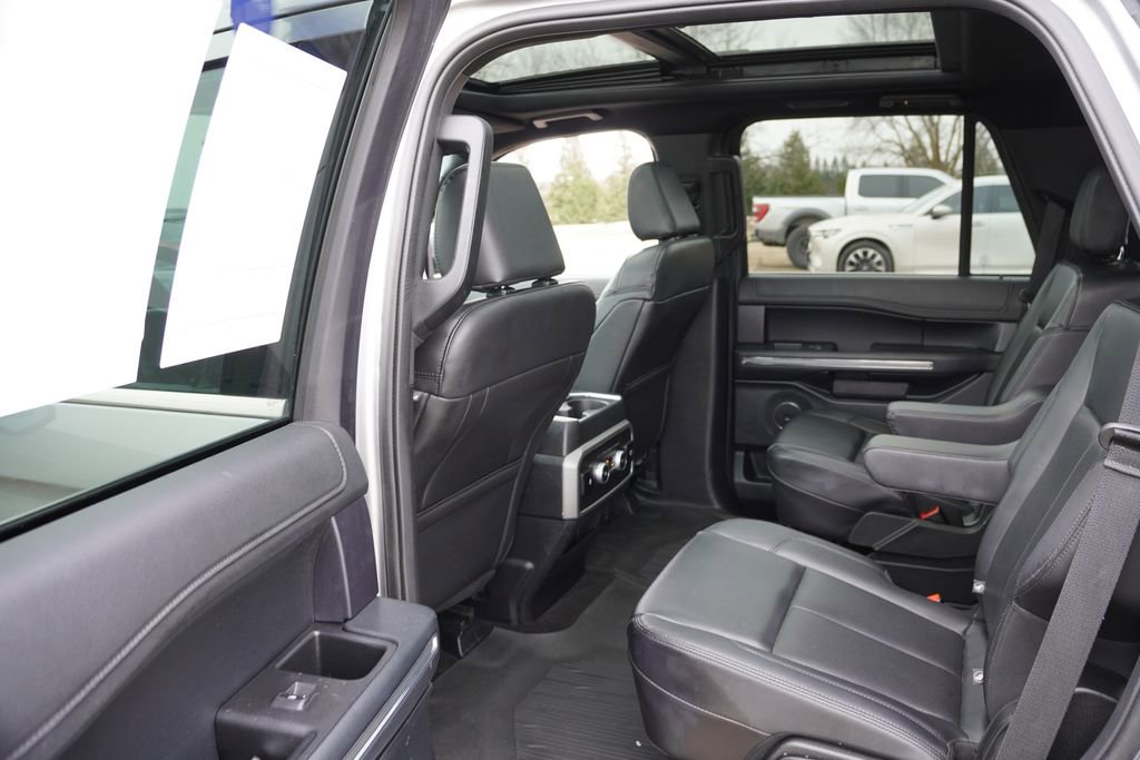 Certified 2021 Ford Expedition XLT image 17
