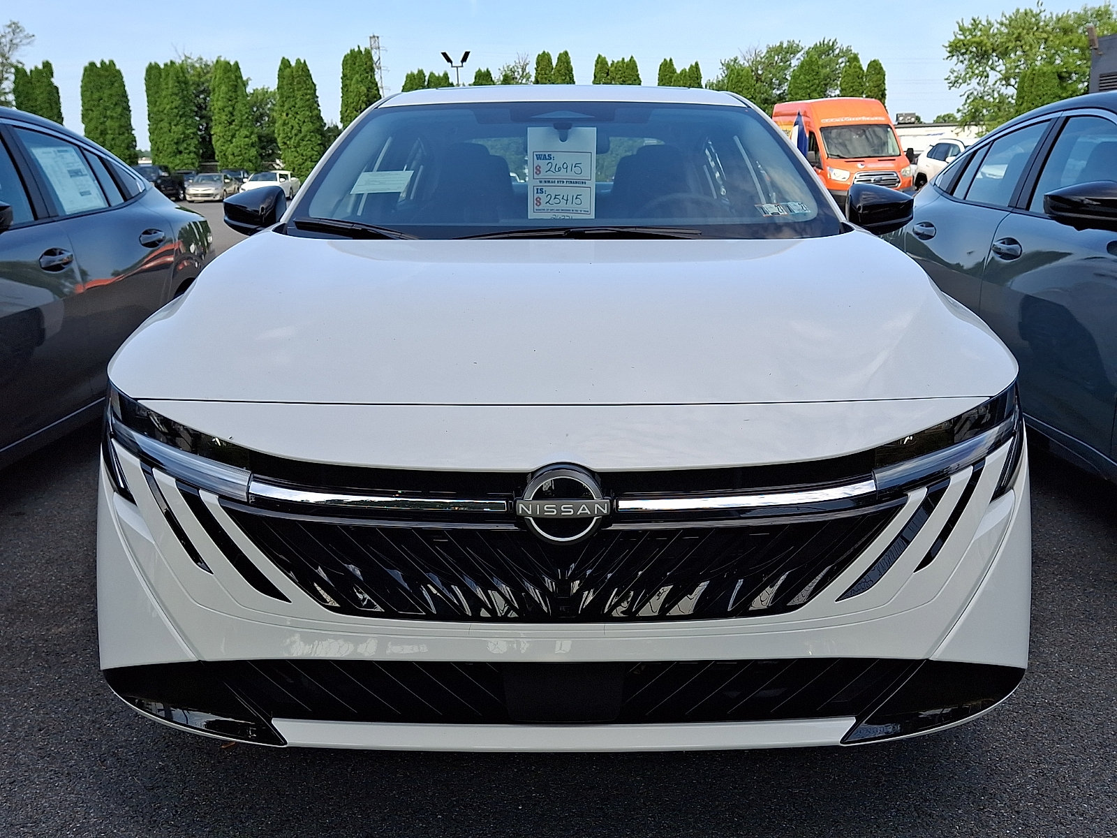 New 2026 Nissan Sentra SV w/ SV Convenience Package FWD image 2