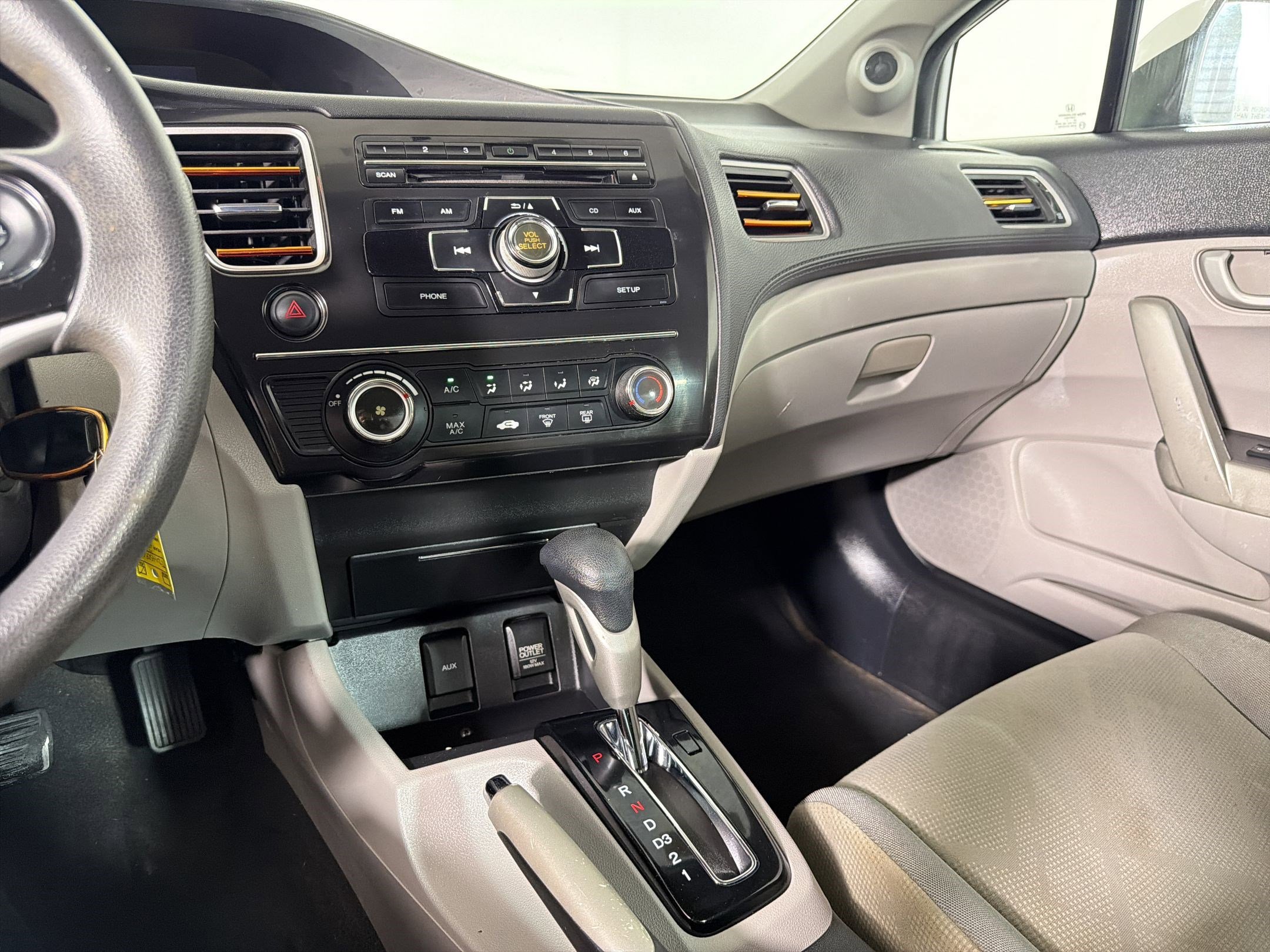 Used 2013 Honda Civic LX image 21