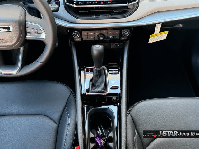 New 2026 Jeep Compass Limited AWD/4WD image 17