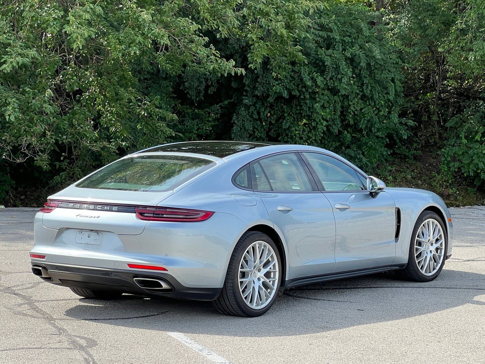 Certified 2020 Porsche Panamera 4 AWD/4WD image 6