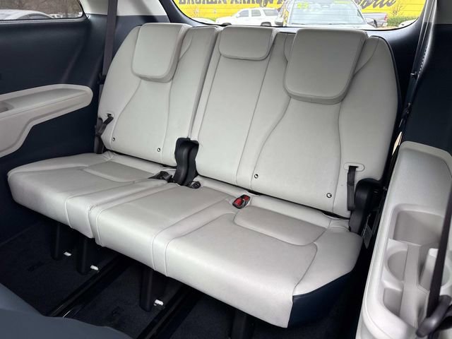 New 2026 Kia Carnival SX FWD image 16
