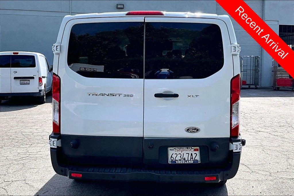 Used 2017 Ford Transit 350 XLT image 5