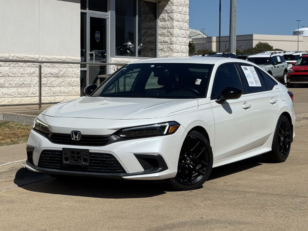 Used 2023 Honda Civic Sport image 2