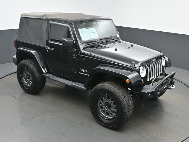 Used 2017 Jeep Wrangler Sahara w/ Connectivity Group image 39