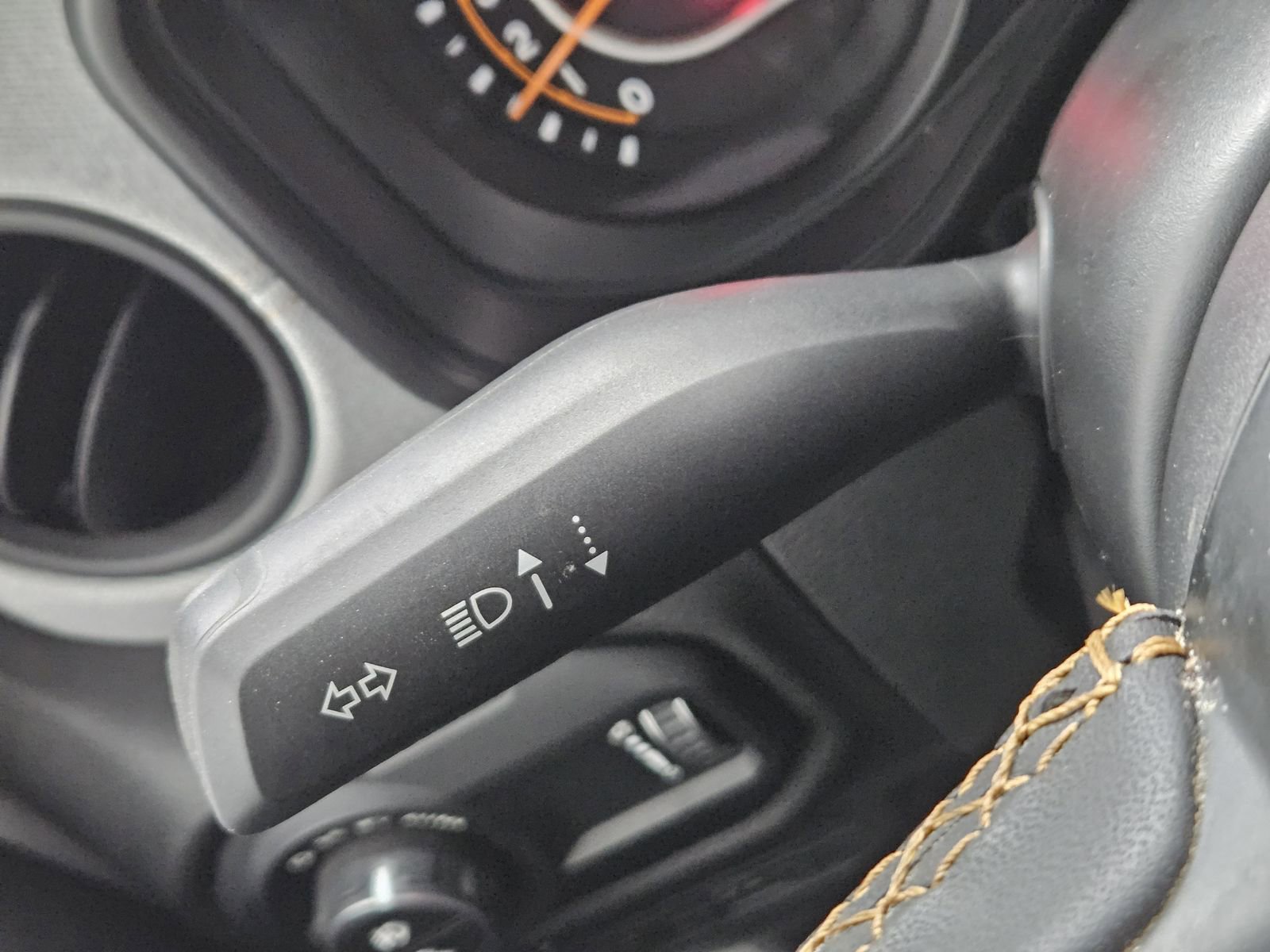 Used 2024 Jeep Gladiator Sport image 28