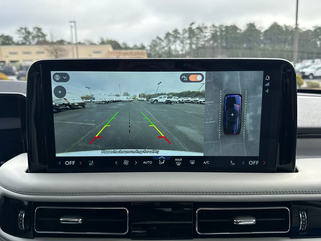 Certified 2025 Lincoln Aviator Reserve w/ Luxury Package image 20