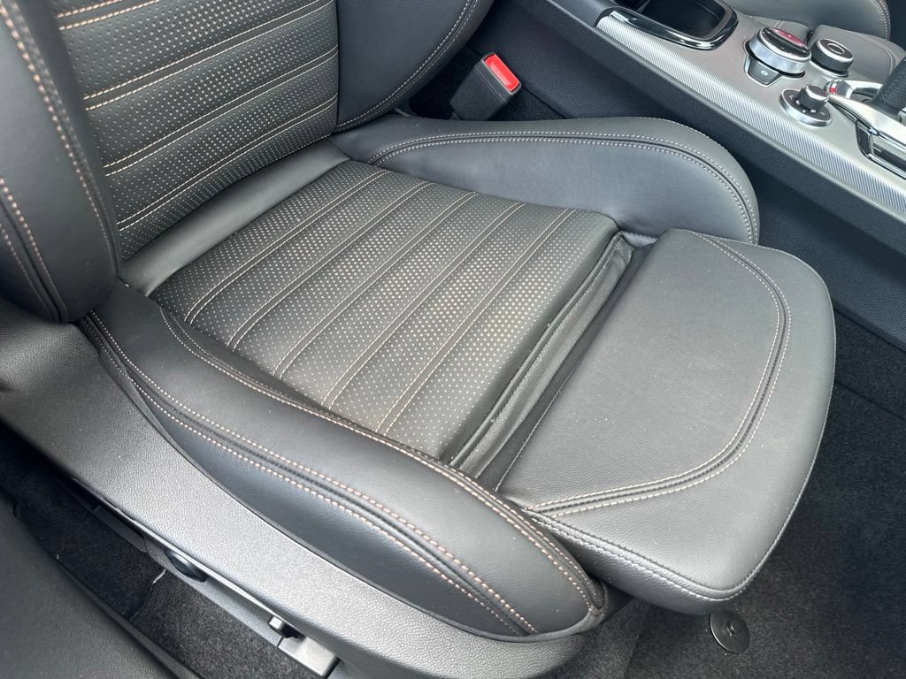 New 2025 Alfa Romeo Stelvio Sprint AWD/4WD image 69