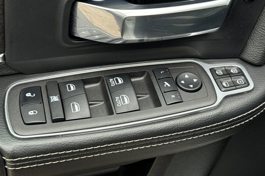 Used 2024 RAM 3500 Laramie w/ Night Edition AWD/4WD image 12