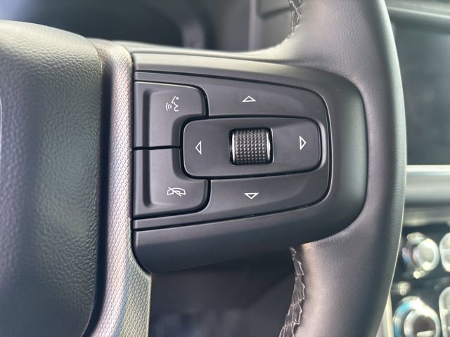 Used 2024 GMC Yukon XL Denali image 19