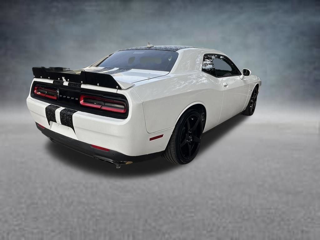 Used 2016 Dodge Challenger R/T Plus RWD image 4
