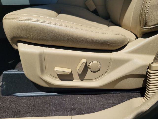 Used 2020 Ford F150 Lariat image 15