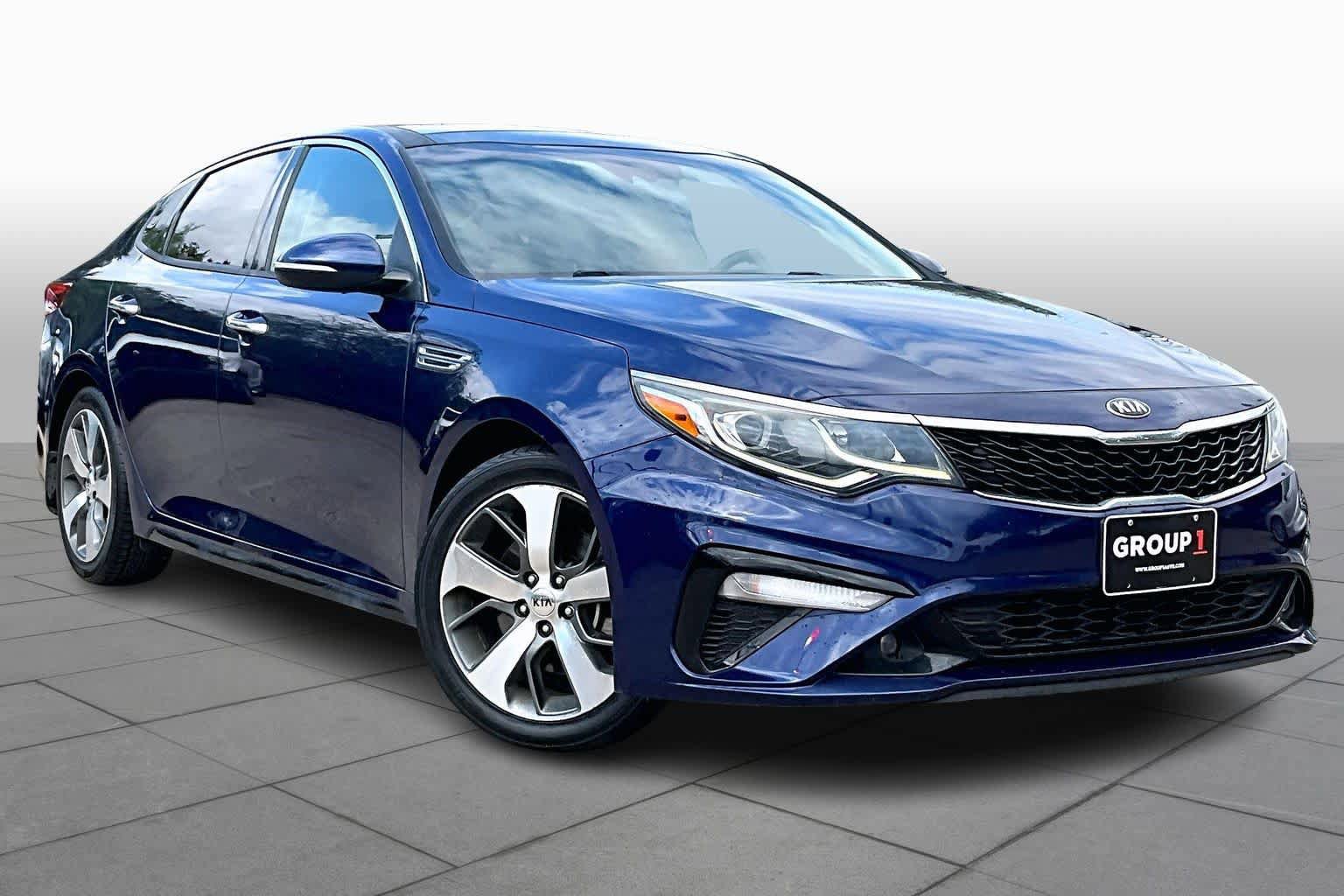 Used 2019 Kia Optima S w/ S Panoramic Sunroof Package image 3
