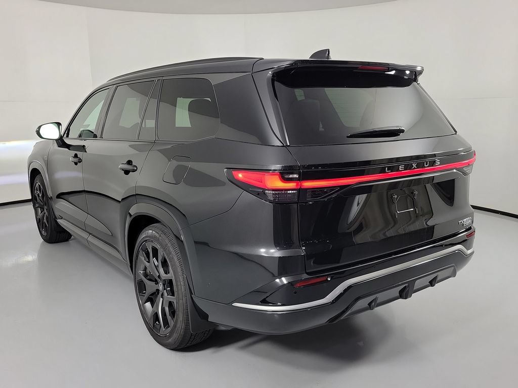 Used 2026 Lexus TX 500h AWD w/ Technology Package image 4