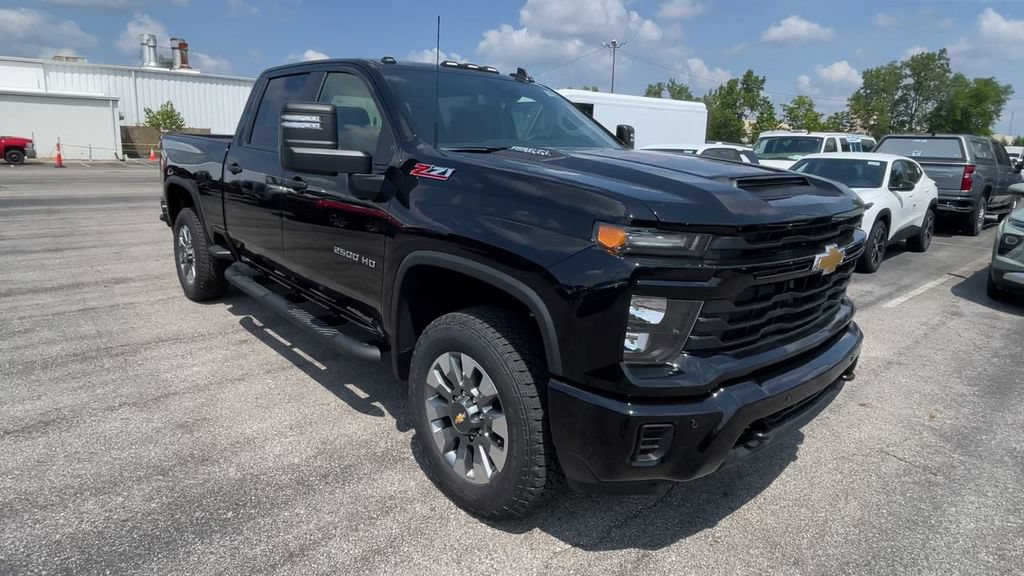 New 2026 Chevrolet Silverado 2500 Custom w/ Custom Value Package AWD/4WD image 4