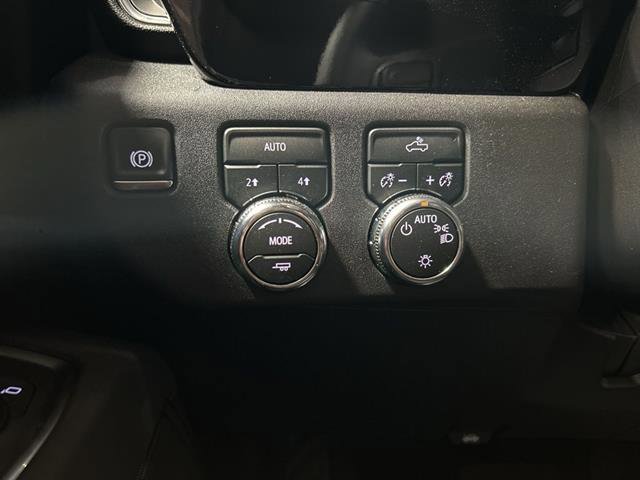 New 2025 GMC Sierra 1500 SLE w/ Preferred Package image 37