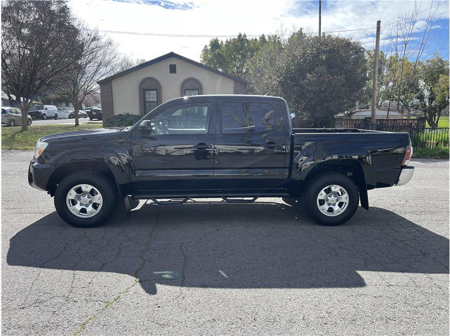 Used 2012 Toyota Tacoma PreRunner w/ SR5 Pkg RWD image 4