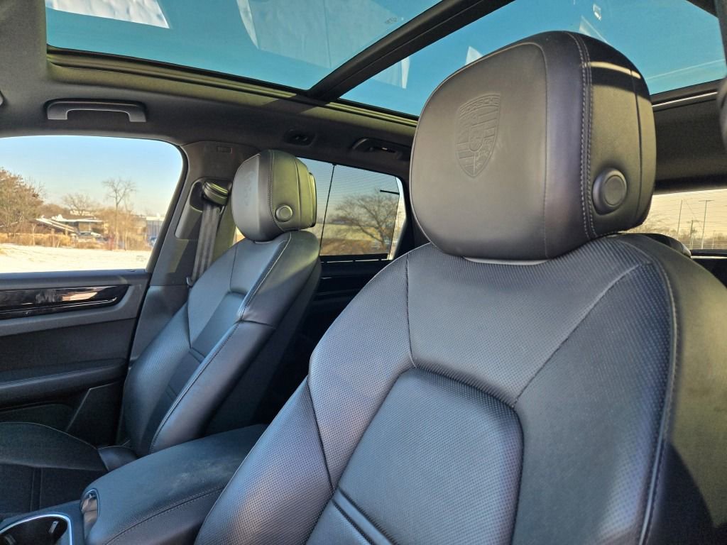 Certified 2022 Porsche Cayenne image 20