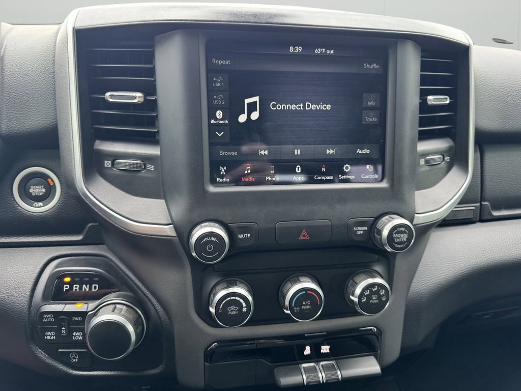 Used 2020 RAM 1500 Big Horn AWD/4WD image 13