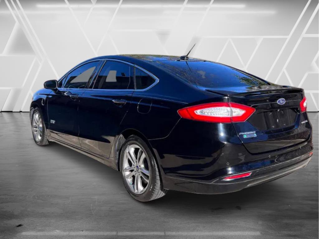 Used 2016 Ford Fusion Energi Titanium w/ Driver Assist Package image 8
