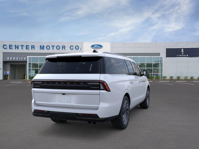 New 2025 Lincoln Navigator L Reserve AWD/4WD image 8